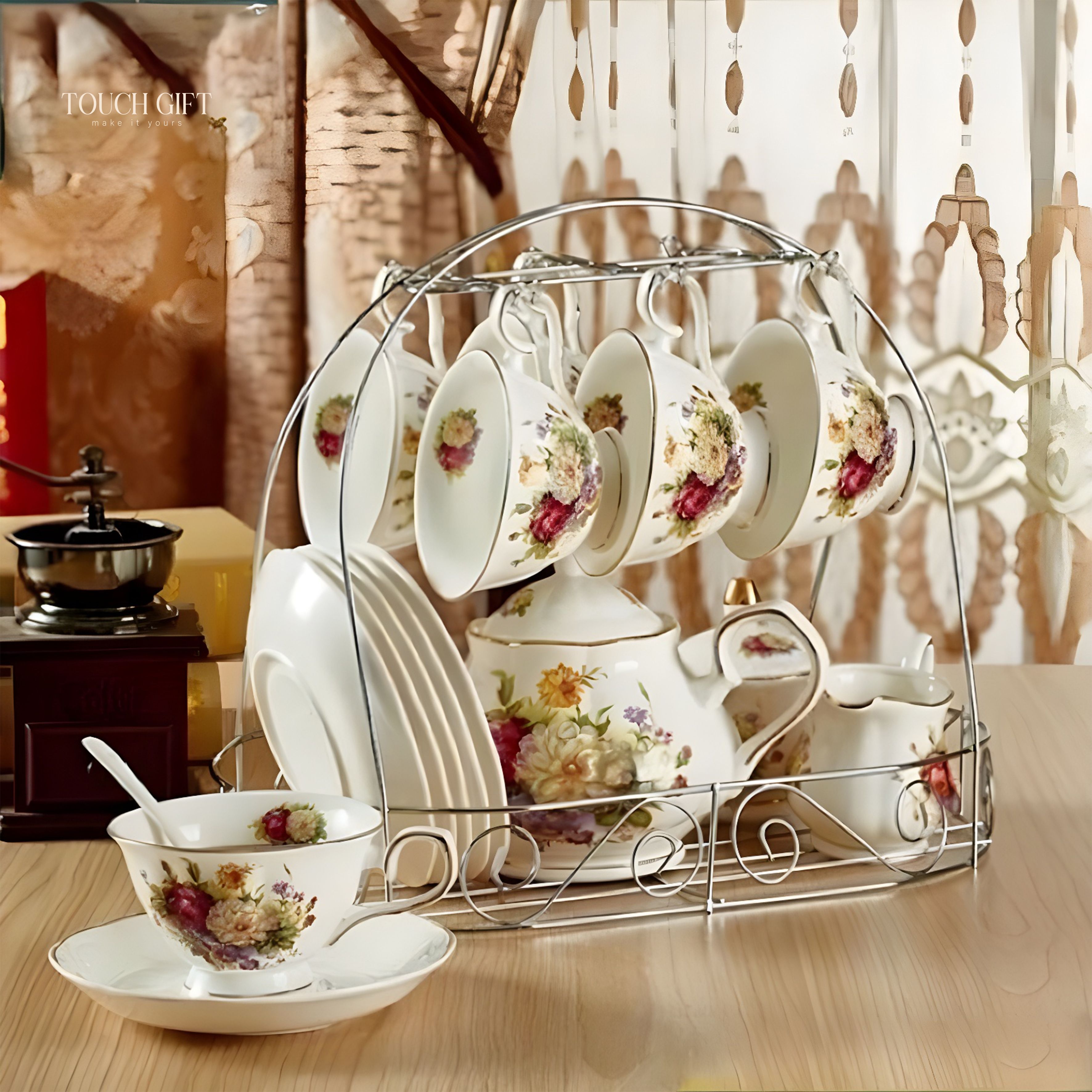 Bộ trà hoa văn có giá treo inox 