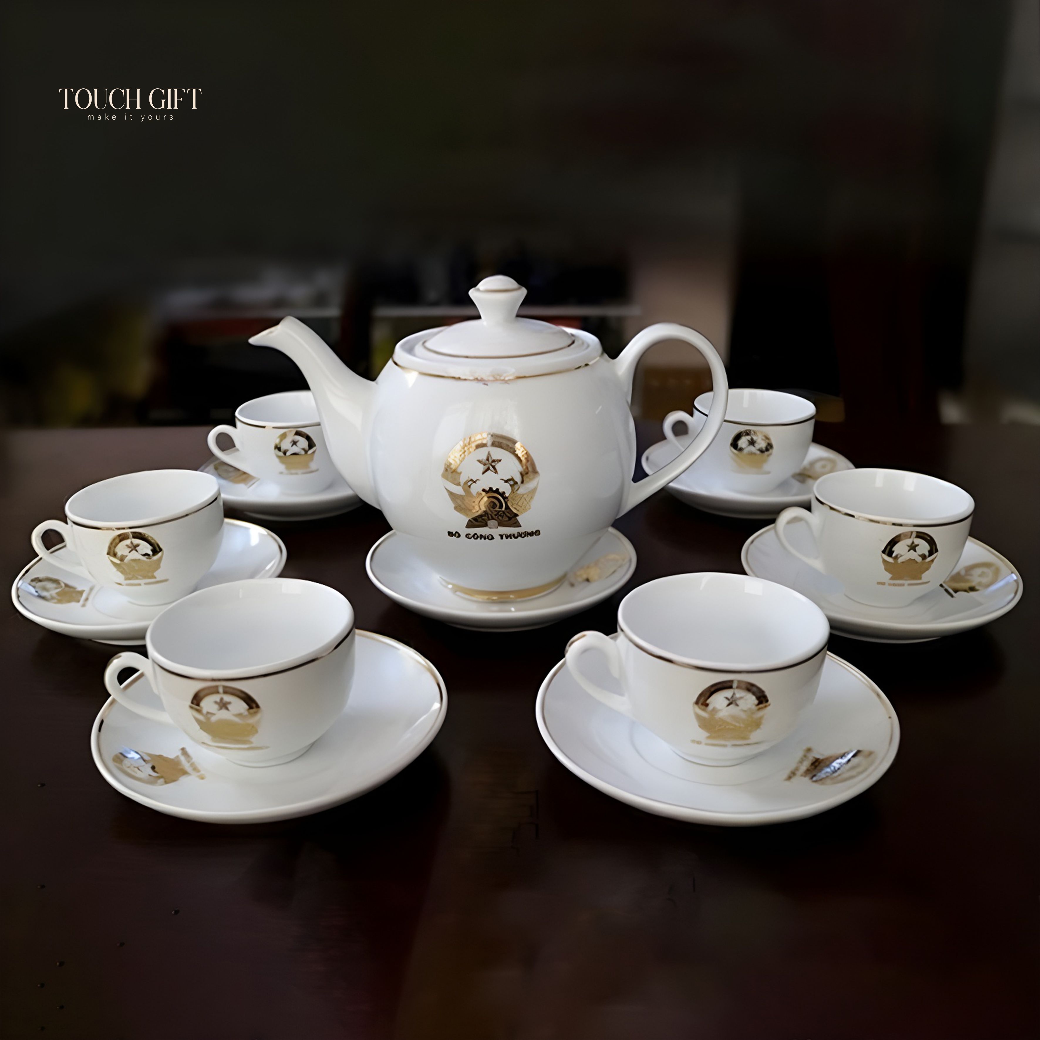 Bộ bình trà sứ trắng viền vàng cao cấp  