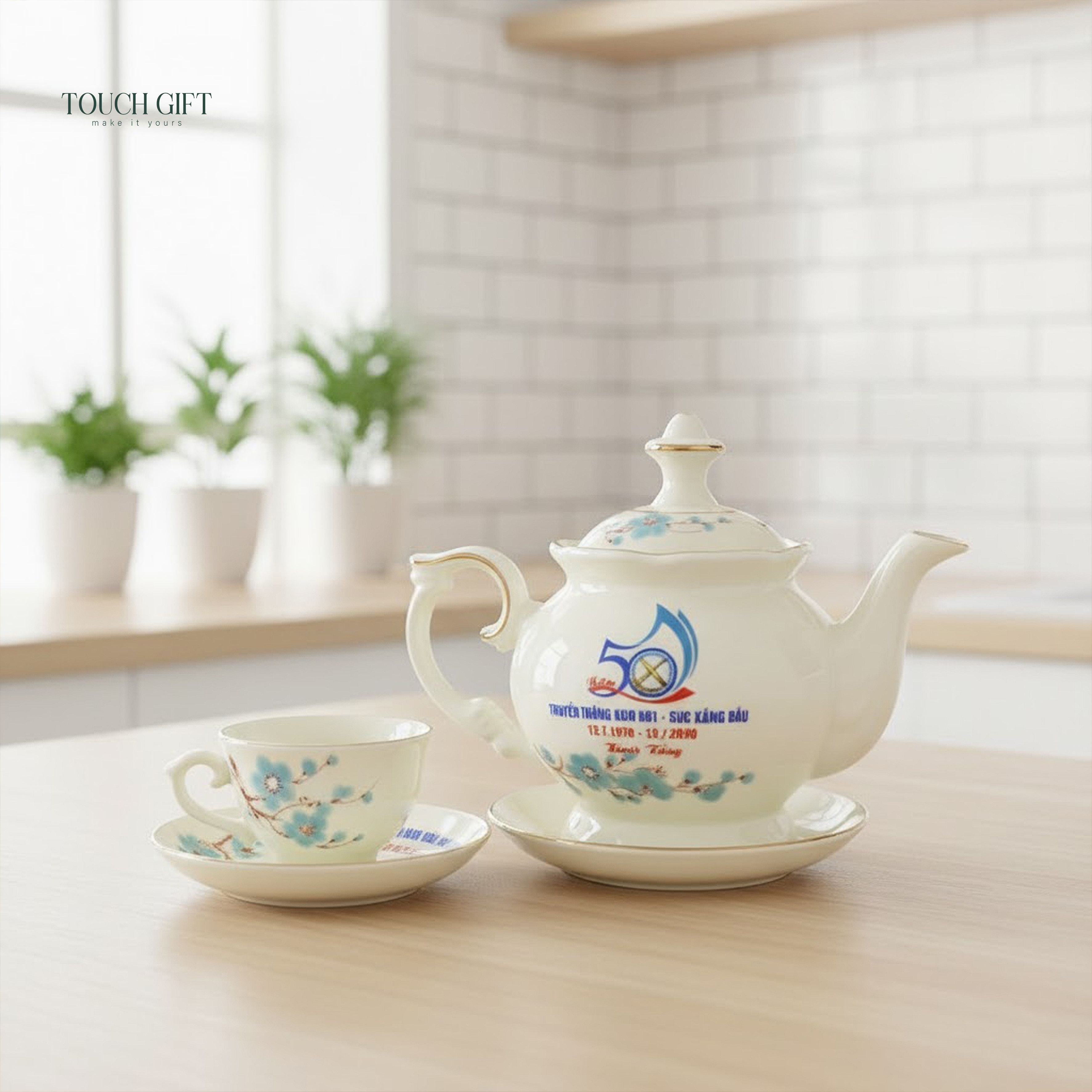 Bộ ấm chén Bát Tràng 